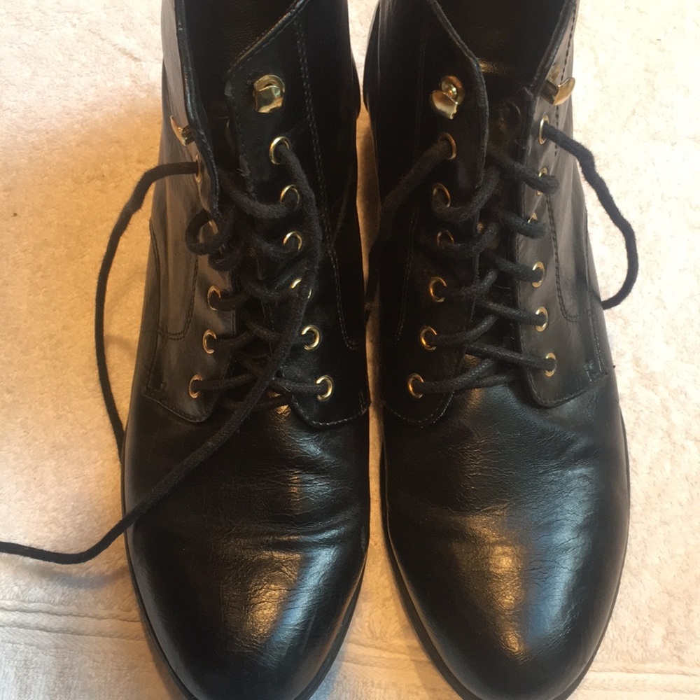 Macy’s black boots